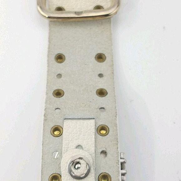 Justin Bieber watch young photo of him - Picture 3 of 5